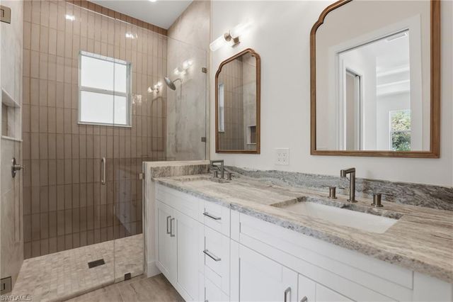 1027 Frank Whiteman BLVD, Naples, FL 34103