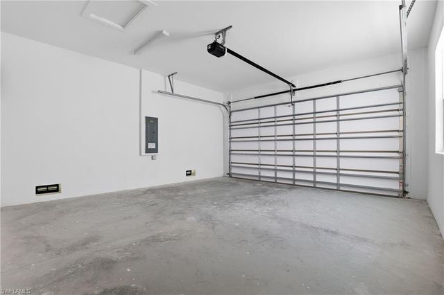 1027 Frank Whiteman BLVD, Naples, FL 34103