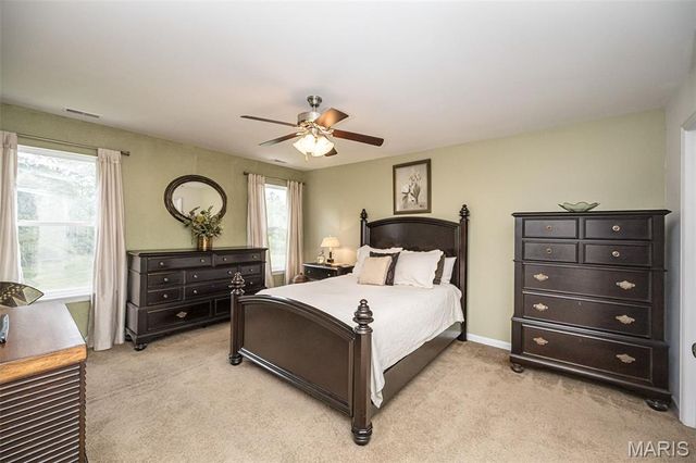500 Flowering Magnolia Drive, O'fallon, MO 63366