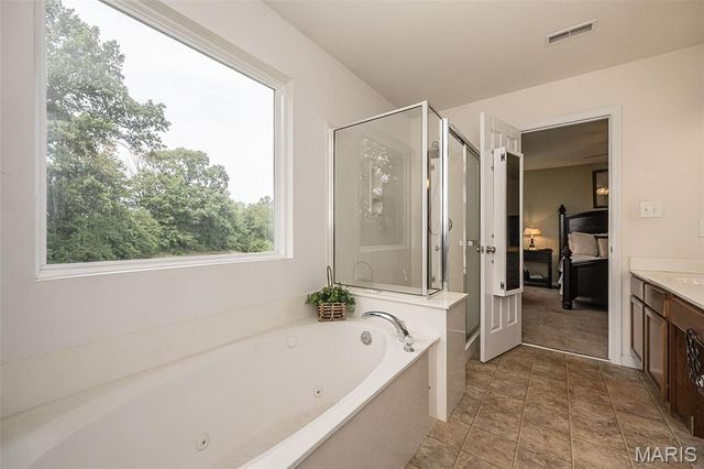 500 Flowering Magnolia Drive, O'fallon, MO 63366