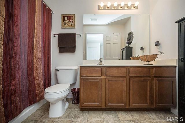 500 Flowering Magnolia Drive, O'fallon, MO 63366