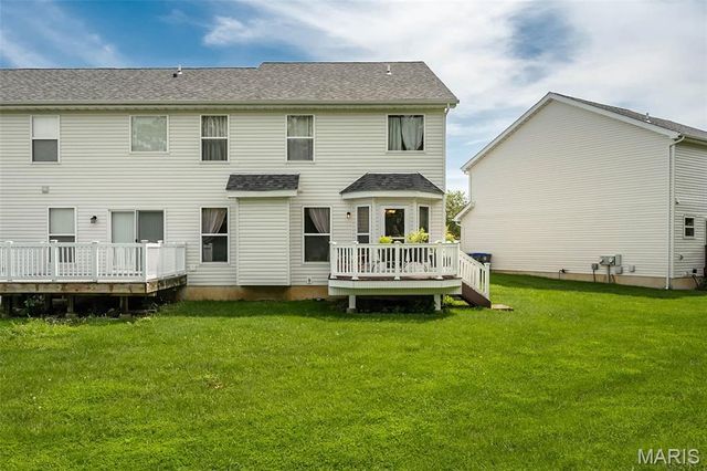 500 Flowering Magnolia Drive, O'fallon, MO 63366