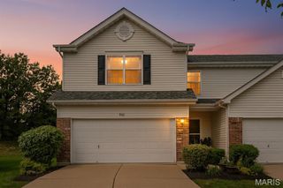 500 Flowering Magnolia Drive, O'fallon, MO 63366