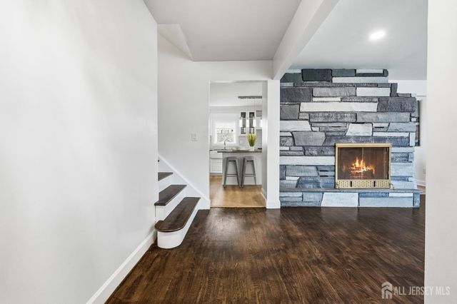 179 Buckelew Avenue, Jamesburg, NJ 08831