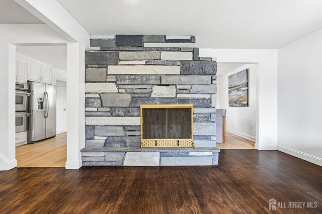 179 Buckelew Avenue, Jamesburg, NJ 08831