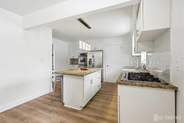 179 Buckelew Avenue, Jamesburg, NJ 08831