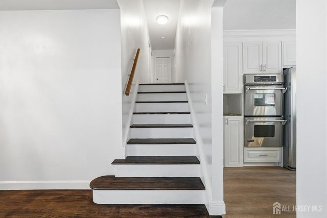 179 Buckelew Avenue, Jamesburg, NJ 08831