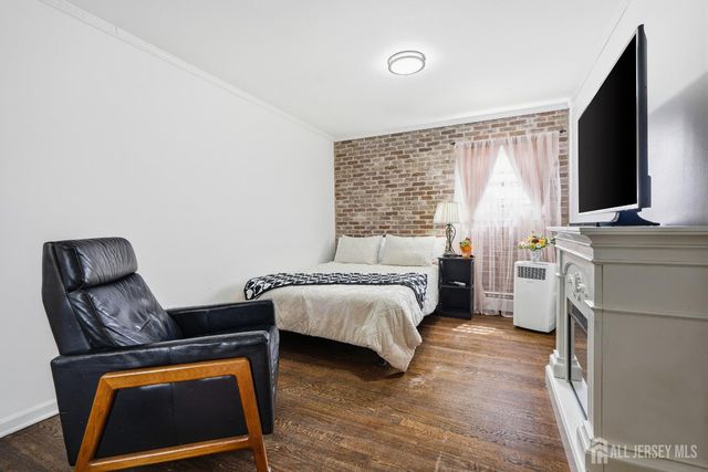 179 Buckelew Avenue, Jamesburg, NJ 08831