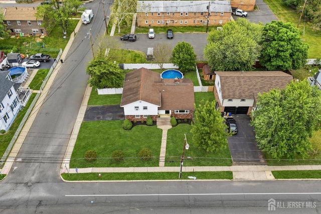 179 Buckelew Avenue, Jamesburg, NJ 08831