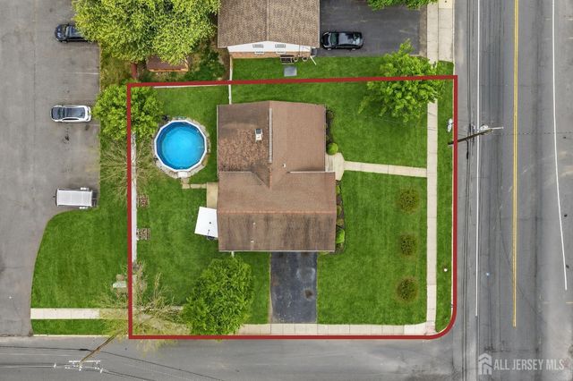 179 Buckelew Avenue, Jamesburg, NJ 08831