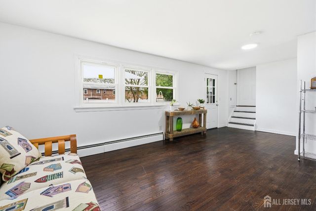 179 Buckelew Avenue, Jamesburg, NJ 08831