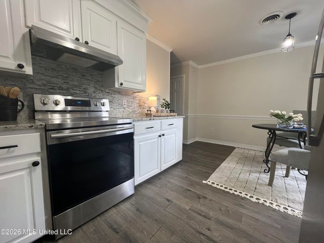 9 Treeway Drive, Brandon, MS 39042