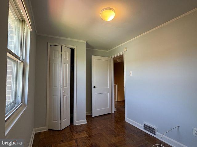 54 MADISON DR, Newark, DE 19711
