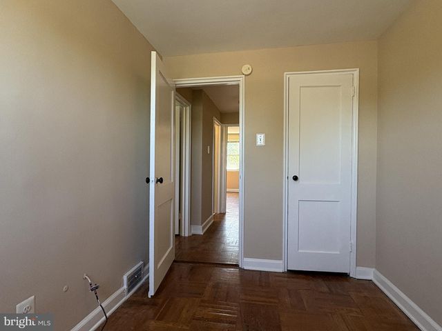 54 MADISON DR, Newark, DE 19711