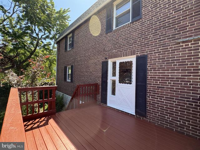 54 MADISON DR, Newark, DE 19711