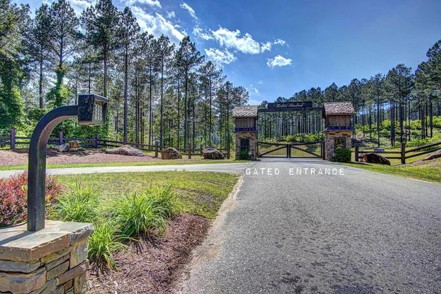 308 Hill Place, Blairsville, GA 30512