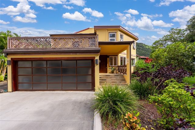 2956 Kaloaluiki Street A, Honolulu, HI 96822