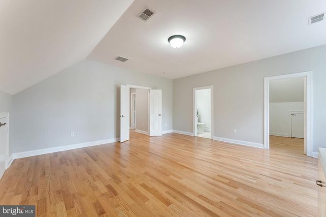 12197 WILD HORSE DR, Fairfax, VA 22033