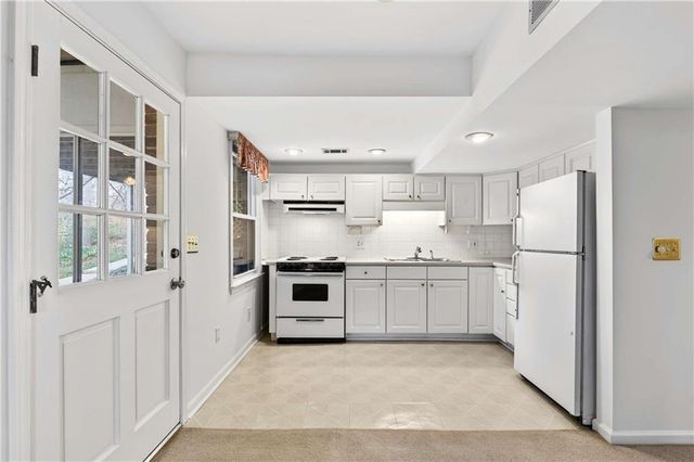 1663 Huntingford Drive, Marietta, GA 30068