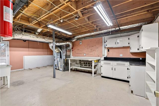 1663 Huntingford Drive, Marietta, GA 30068