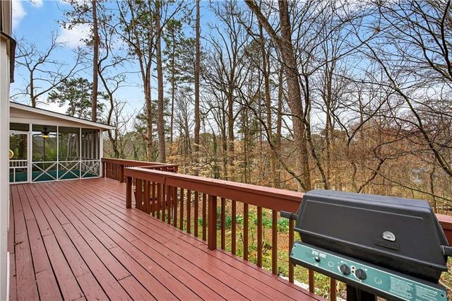 1663 Huntingford Drive, Marietta, GA 30068