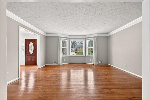 1663 Huntingford Drive, Marietta, GA 30068