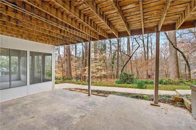 1663 Huntingford Drive, Marietta, GA 30068
