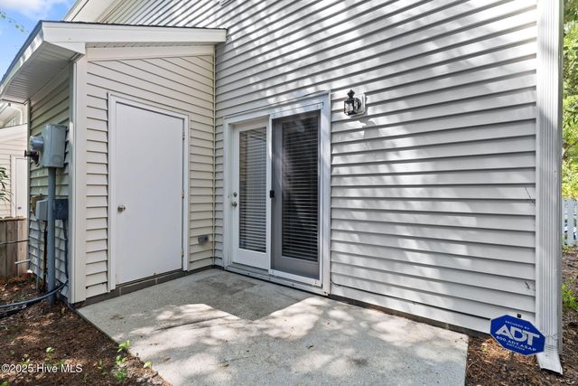 5813 Wrightsville Avenue Apt 124, Wilmington, NC 28403