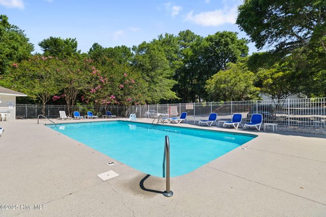 5813 Wrightsville Avenue Apt 124, Wilmington, NC 28403