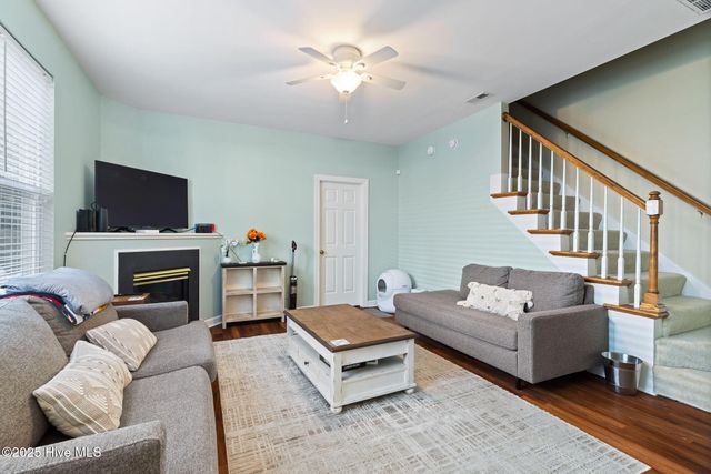 5813 Wrightsville Avenue Apt 124, Wilmington, NC 28403
