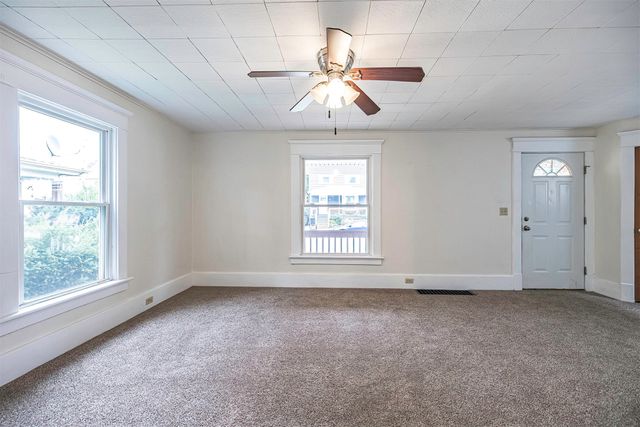 952 W 25TH Street, Erie, PA 16502