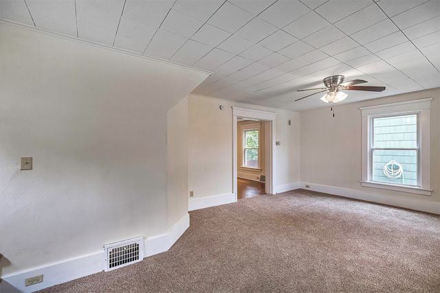 952 W 25TH Street, Erie, PA 16502