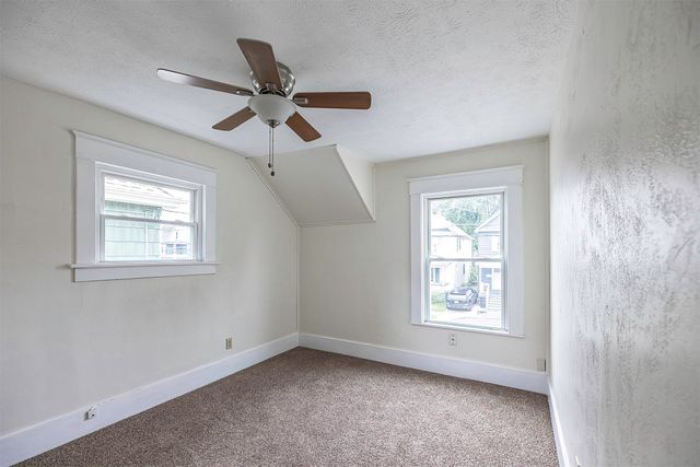 952 W 25TH Street, Erie, PA 16502