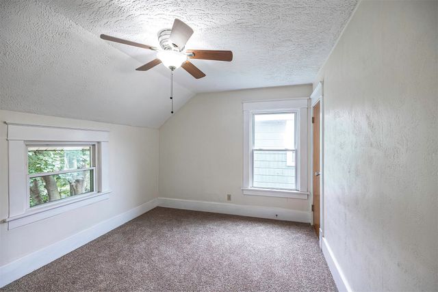 952 W 25TH Street, Erie, PA 16502