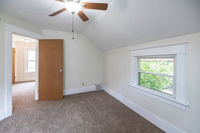952 W 25TH Street, Erie, PA 16502