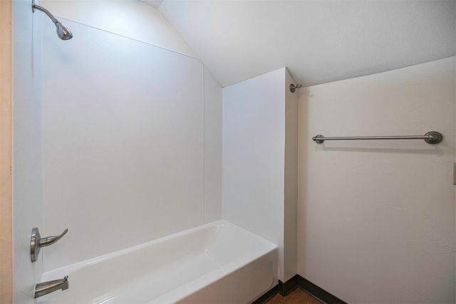 952 W 25TH Street, Erie, PA 16502