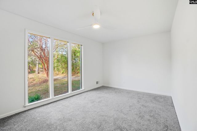 212 Deer Ridge Drive, Hopkins, SC 29061