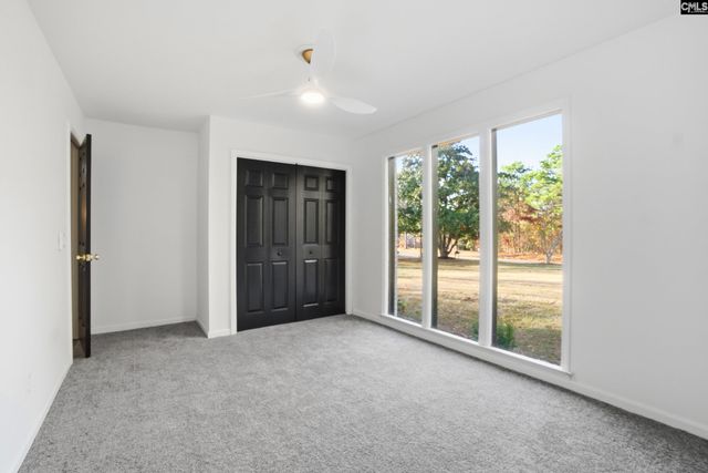 212 Deer Ridge Drive, Hopkins, SC 29061