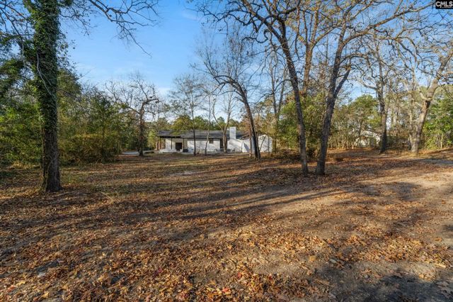 212 Deer Ridge Drive, Hopkins, SC 29061