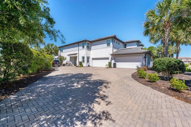 7564 DIVOT LOOP, Bradenton, FL 34202