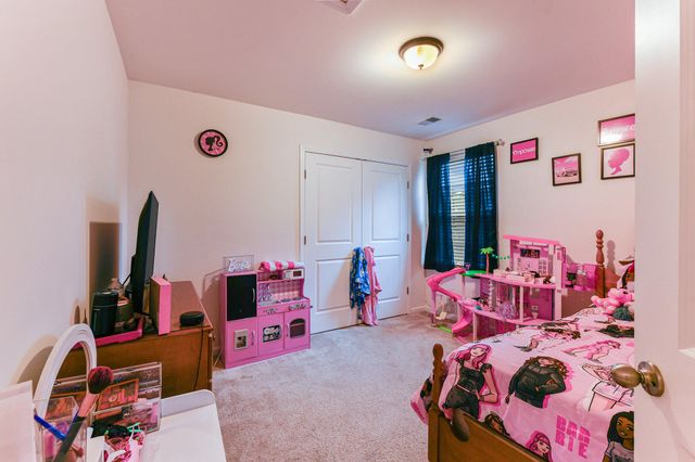 1204 N University Drive A, Ladson, SC 29456