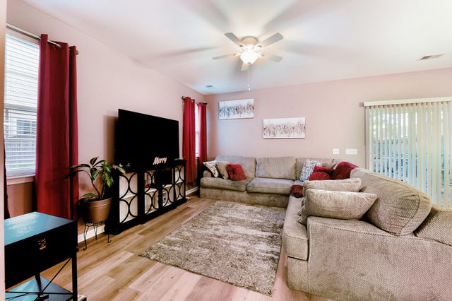 1204 N University Drive A, Ladson, SC 29456