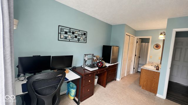 3039 Bayberry Court W, Carmel, IN 46033