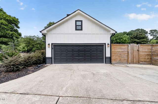 3908 Inland Court, Raleigh, NC 27606