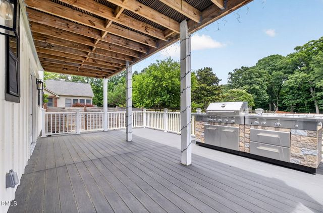 3908 Inland Court, Raleigh, NC 27606