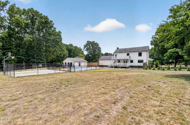 3908 Inland Court, Raleigh, NC 27606