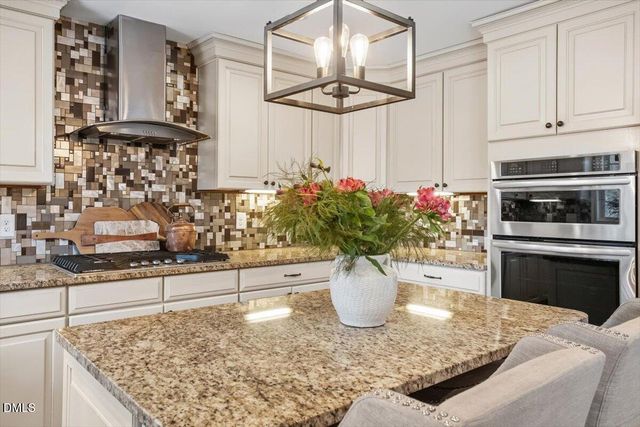 808 Christopher Road, Chapel Hill, NC 27514