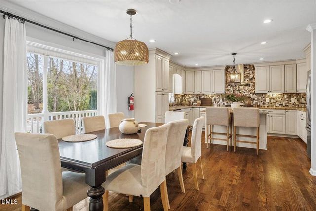 808 Christopher Road, Chapel Hill, NC 27514