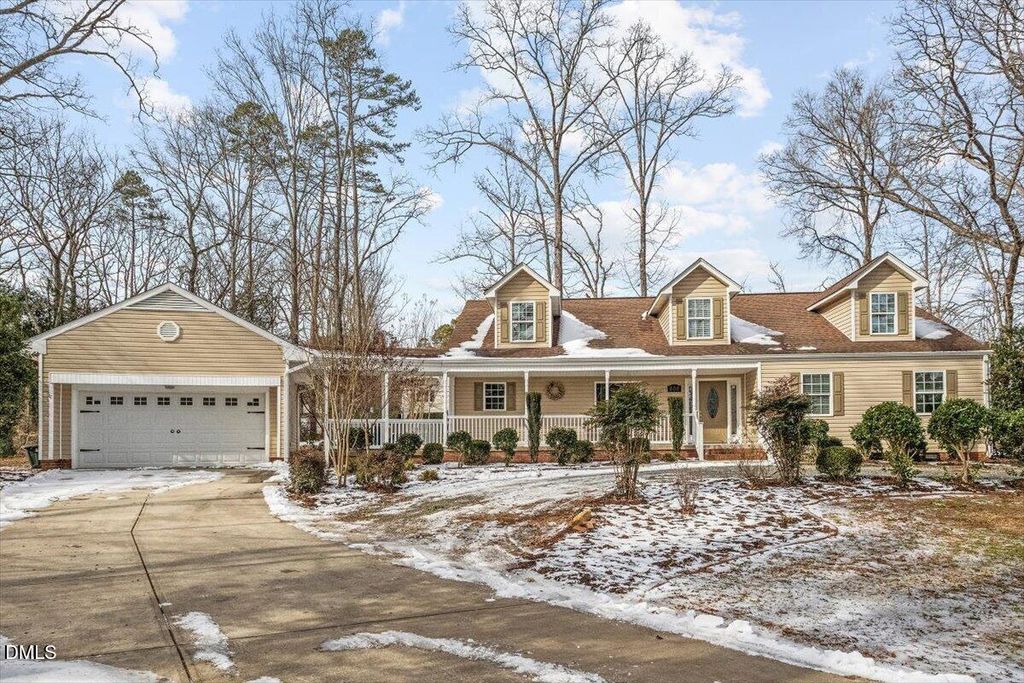 808 Christopher Road, Chapel Hill, NC 27514
