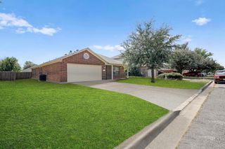 114 Gainer DR, Hutto, TX 78634
